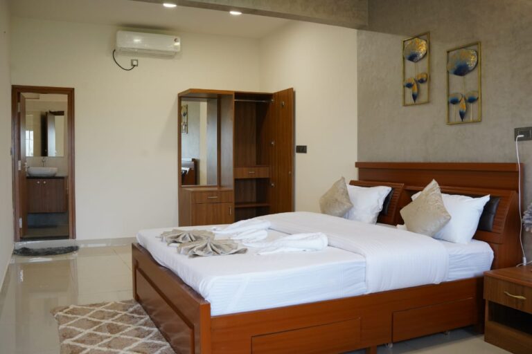 WhatsApp Image 2025-11-19 at 10.51