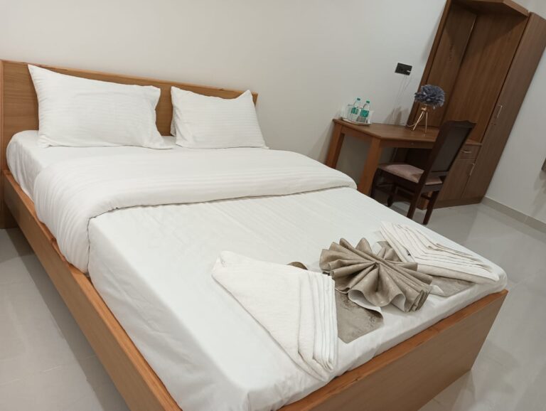 WhatsApp Image 2025-11-19 at 10.53